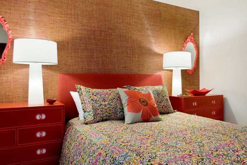 Какой цвет обоев выбрать для спальни?